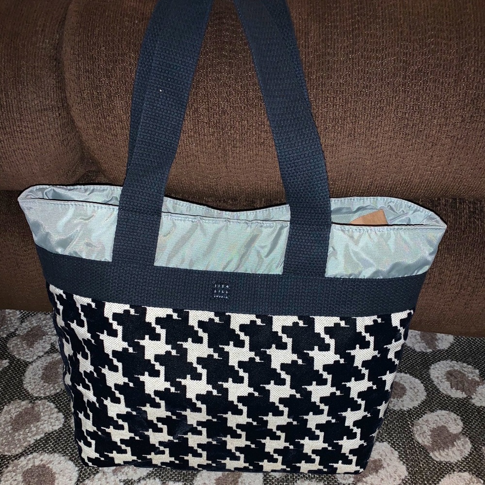 NWT Lisa Lill Studio Black and White Tote Bag